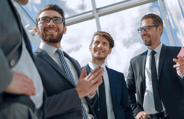 Financial Reporting Habits That Improve Visibility