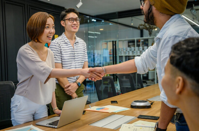 Financial Reporting Habits That Improve Visibility